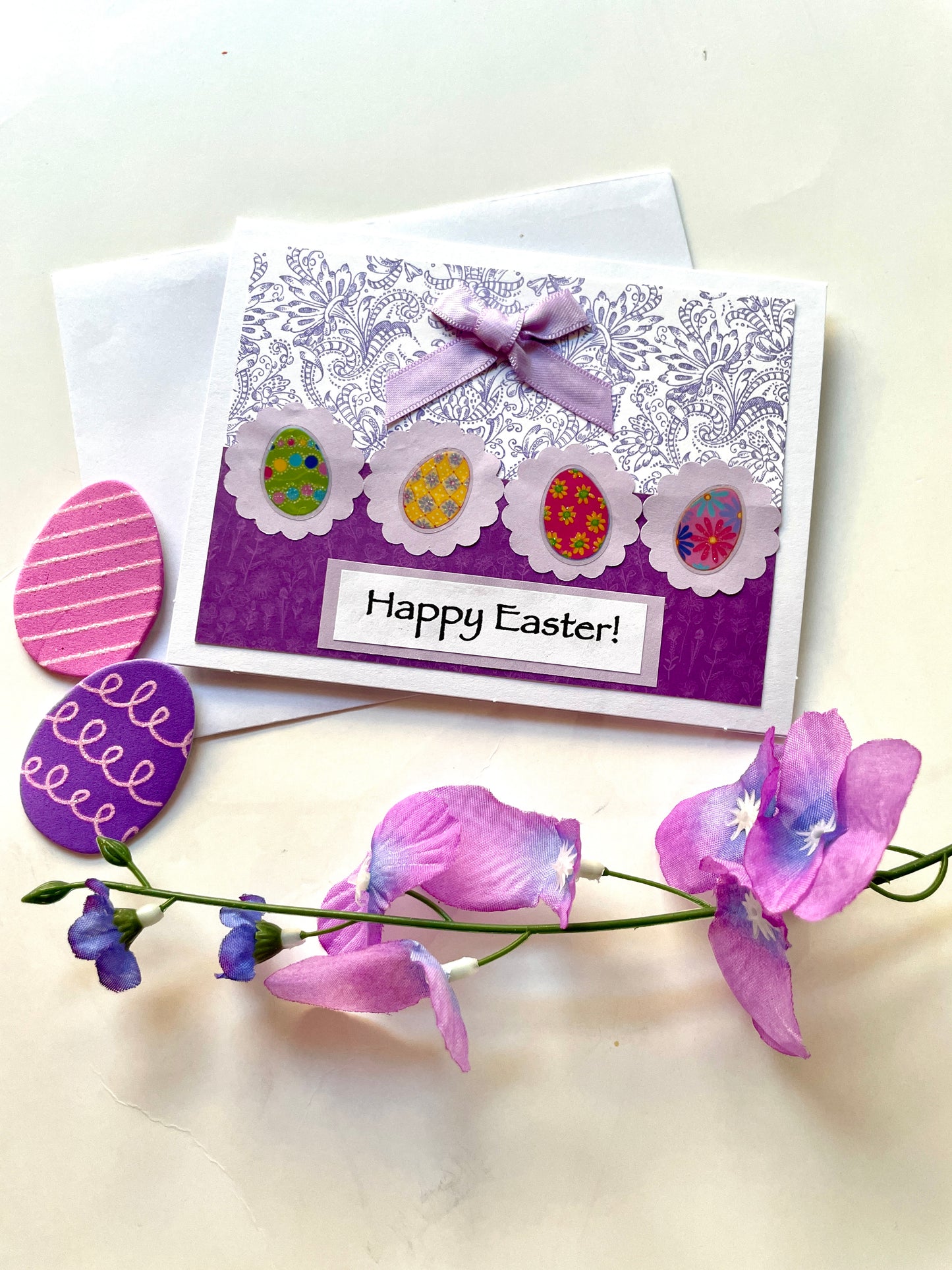 S132 - Easter Card - Happy Easter Purple