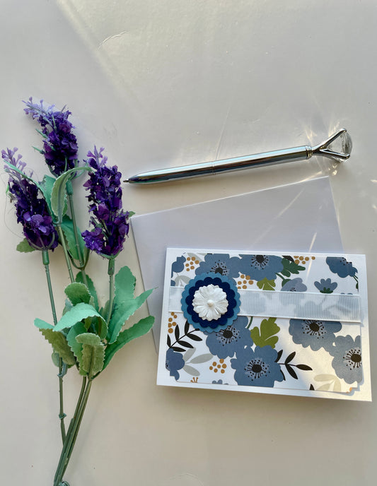 BX072 Boxed Note Card Blue and White Floral Set of 4